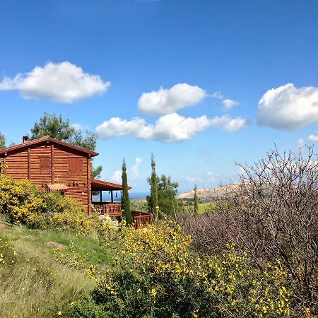 Anti Onirou Nyaraló